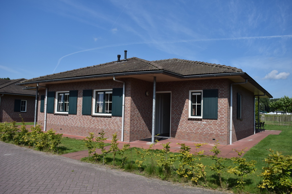 Fraaie 16-persoons groepsaccommodatie op park in Voorthuizen Veluwe
