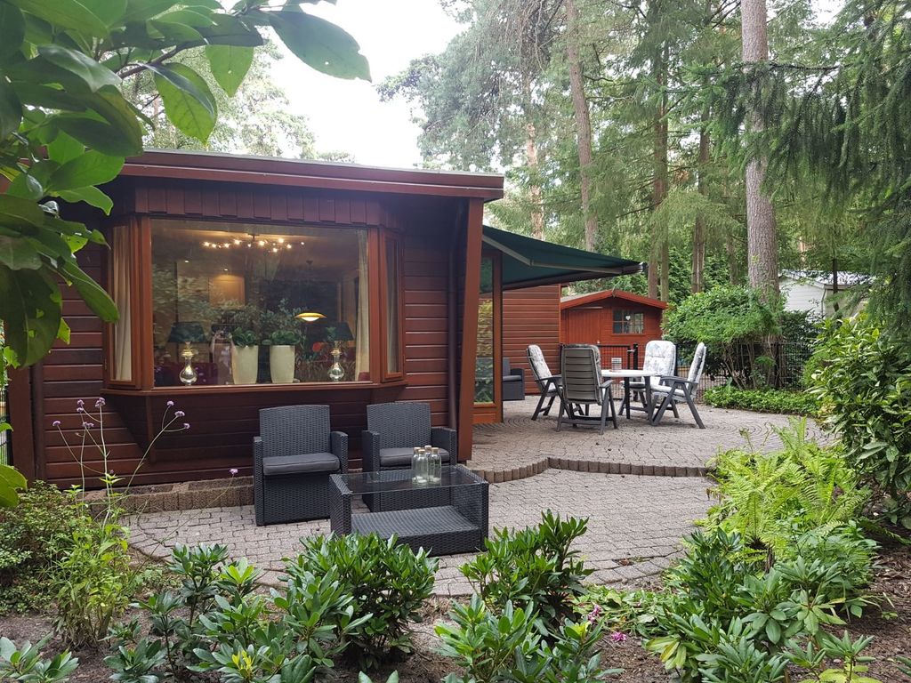4-persoons chalet op park de Dennenrhode Doornspijk 4-persoons chalet op park de Dennenrhode Doornspijk