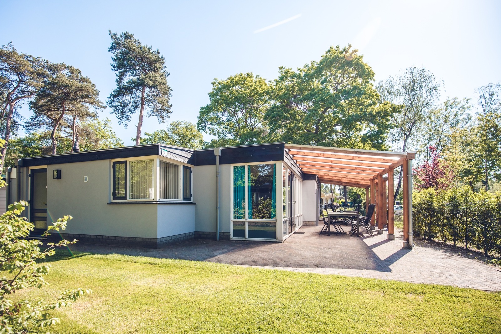 bungalowchalet-plus-4-personen