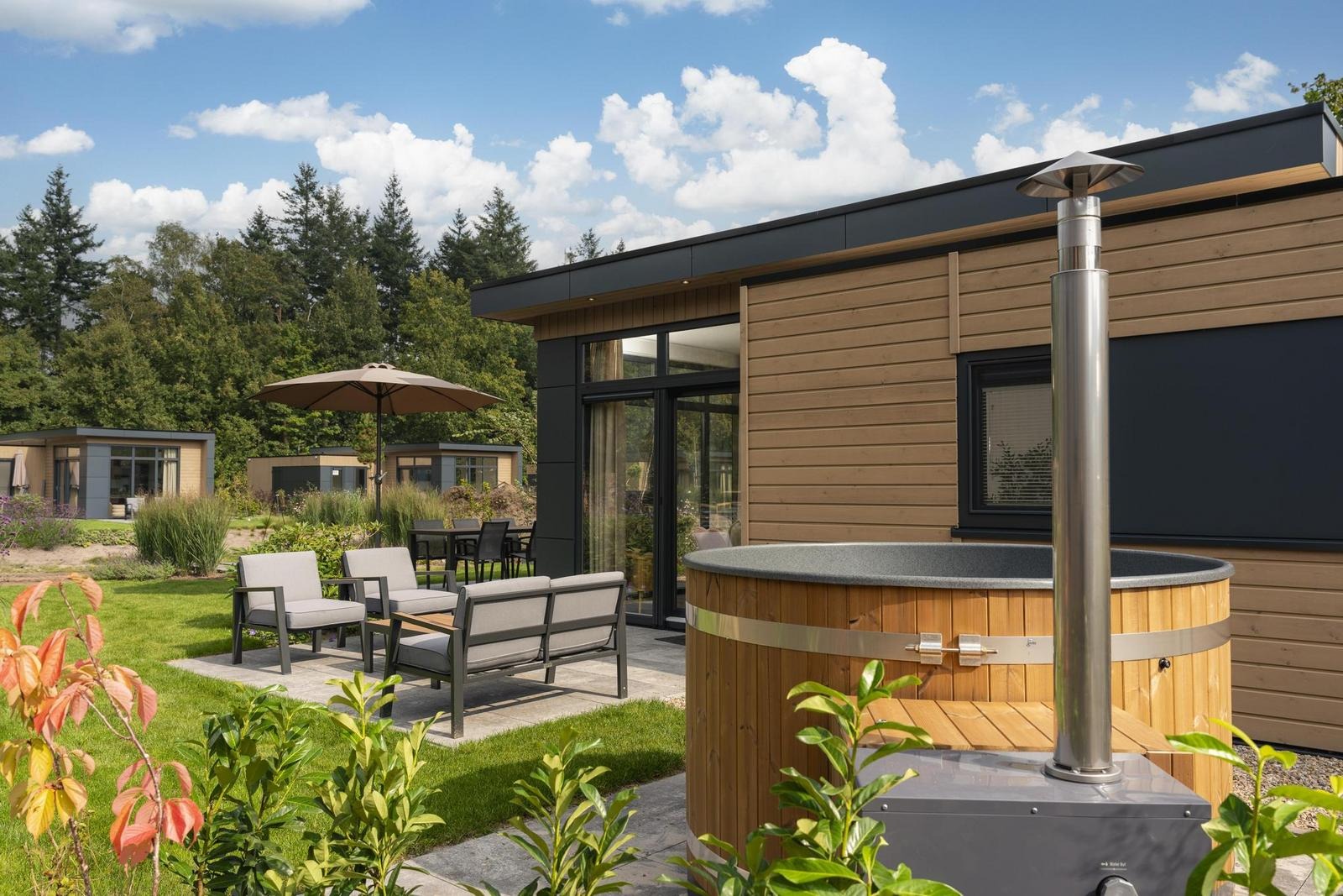 cannenburch-deluxe-met-hottub-4-personen