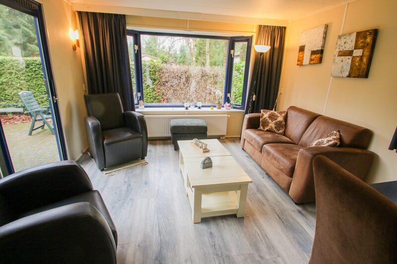 Luxe vakantiehuis voor 4 personen op de Veldkamp in Epe Luxe vakantiehuis voor 4 personen op de Veldkamp in Epe