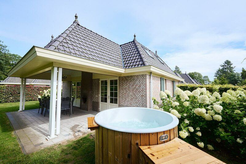 villa-voor-8-personen-met-spa-en-buitenhaard-op-de-veluwe-in-voorthuizen