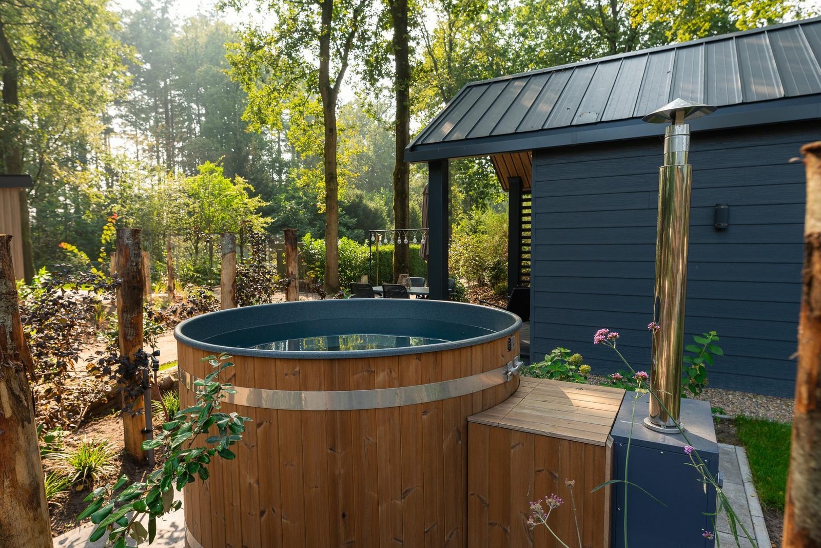 tiny-loft-met-hottub-4-personen