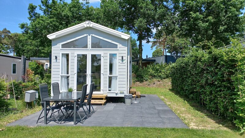 Luxe tiny house voor 4 personen op vakantiepark in Voorthuizen