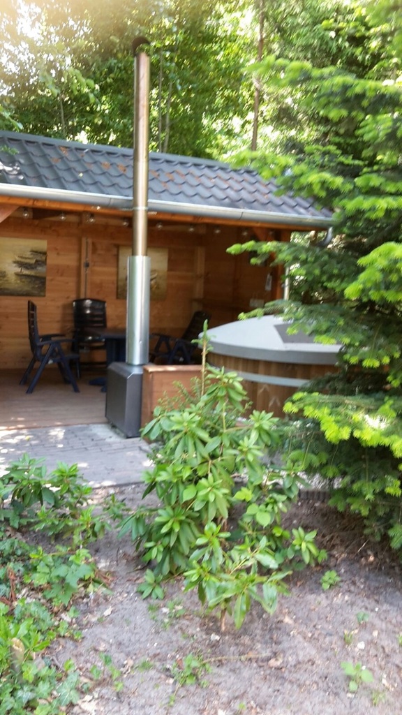 Vakantievilla met sauna zwembad,hottub en tennisbaan in Oldebroek Veluwe