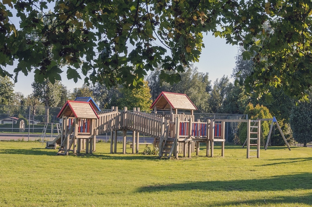 vrijstaand-chalet-voor-5-personen-op-park-aan-de-ijssel