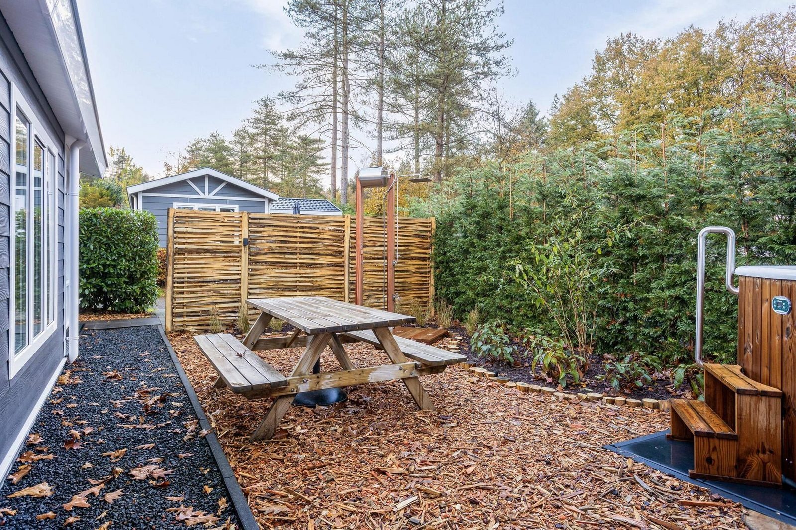 wellness-lodge-met-hottub-2-personen