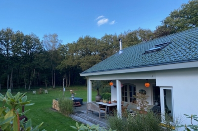 Luxurious holiday home with jacuzzi in the garden, sauna and fireplace in Garderen, beautiful nature, privacy and tranquility